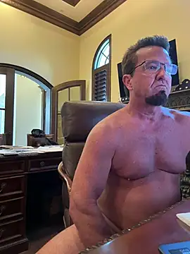 Snapshot of sluttydylan chatting on 18, 5, 2026 sluttydylan online show from 18, 5, 2026
