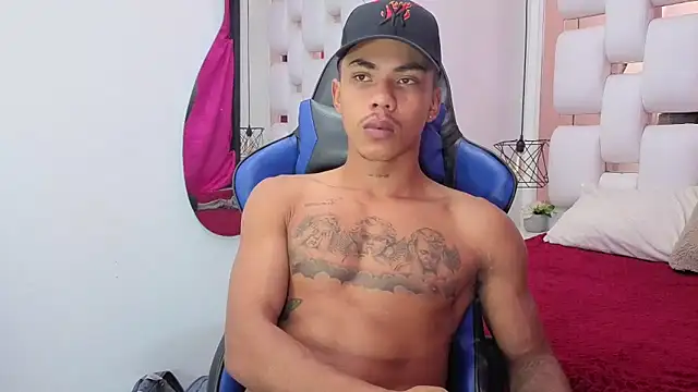 Snapshot of scarce_candy69 chatting on 24, 11, 2025 scarce candy69 online show from 24, 11, 2025