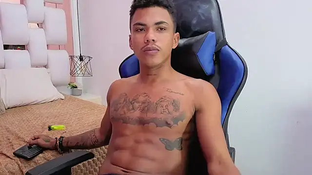 Snapshot of scarce_candy69 chatting on 16, 11, 2025 scarce candy69 online show from 16, 11, 2025