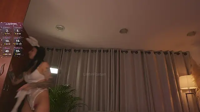 Lilithfosterr online show from 18, 10, 2025