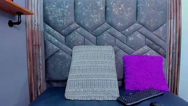 dalilaqueen online show from 5, 11, 2025