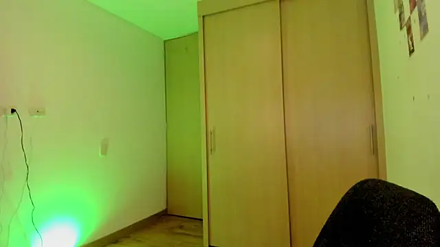 Mavdiaz222 online show from 14, 12, 2024