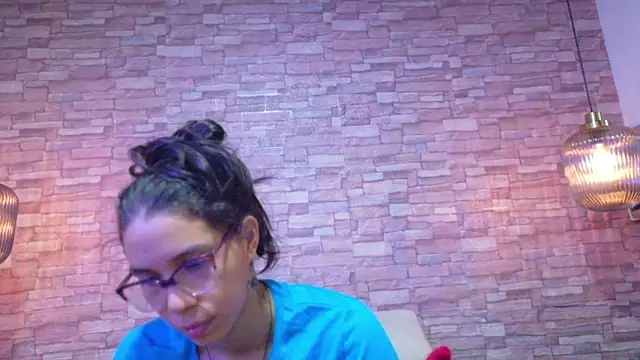 nextdoor fantasy1 online show from 28, 4, 2026