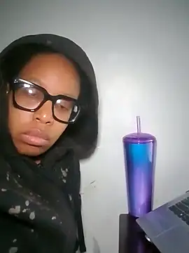 Snapshot of madamsensuale chatting on 7, 2, 2025 madamsensuale online show from 7, 2, 2025