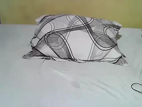 Quincy joyy online show from 22, 4, 2026