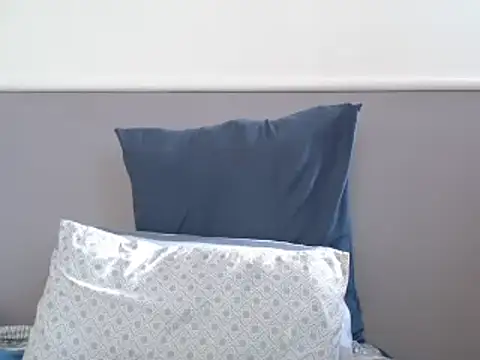 cutiebar online show from 28, 2, 2025