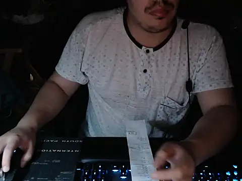 thealfawolf01 online show from 30, 5, 2026