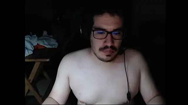 thealfawolf01 online show from 3, 1, 2025