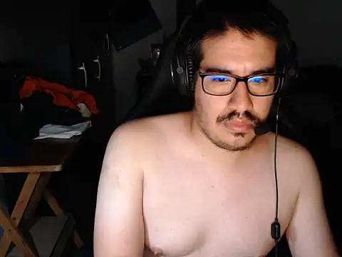 thealfawolf01 online show from 4, 1, 2025