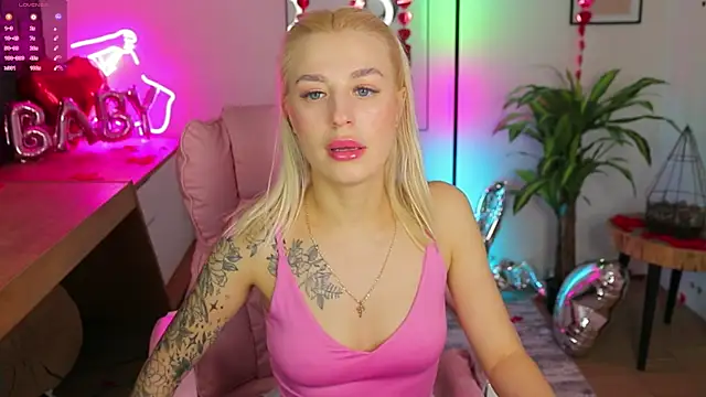 Crystal Barbie online show from 27, 2, 2025