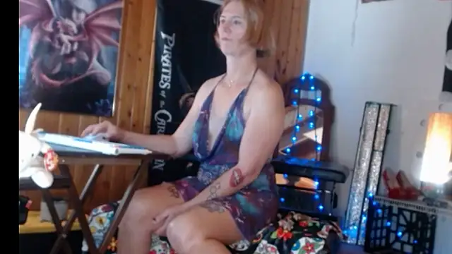 Snapshot of JamieBottoms chatting on 11, 3, 2026 JamieBottoms online show from 11, 3, 2026