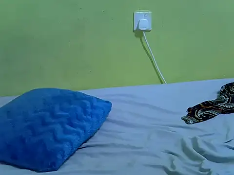 queendebbie online show from 15, 10, 2025