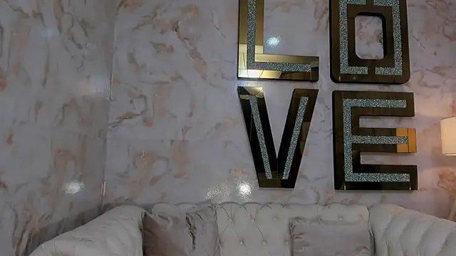 Snapshot of hanna_slut_ chatting on 18, 10, 2025 hanna slut online show from 18, 10, 2025