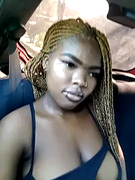 AdelynYasmin online show from 26, 1, 2025