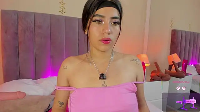 Megan Thompsonn online show from 2, 6, 2026