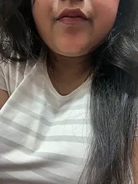 Snapshot of smile_pretty chatting on 27, 2, 2026 smile pretty online show from 27, 2, 2026