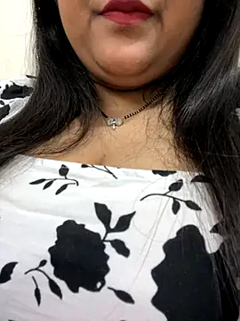 smile pretty online show from 15, 10, 2025