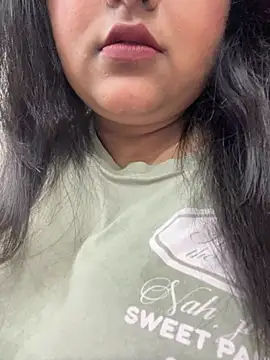 Snapshot of smile_pretty chatting on 23, 2, 2026 smile pretty online show from 23, 2, 2026