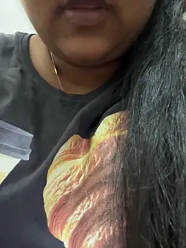 smile pretty online show from 2, 12, 2025