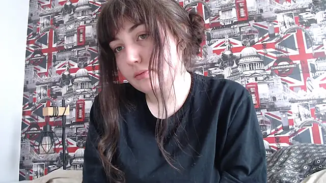 Lynylou online show from 30, 3, 2026
