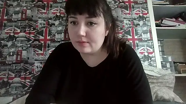 Snapshot of Lynylou chatting on 24, 10, 2025 Lynylou online show from 24, 10, 2025