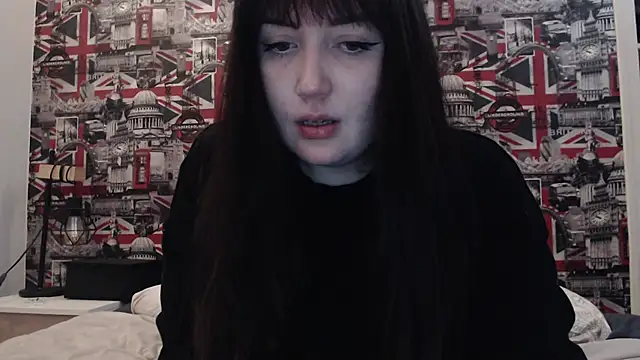 Lynylou online show from 23, 2, 2026