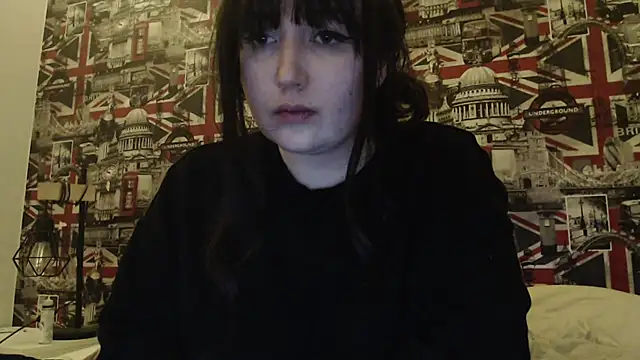 Lynylou online show from 24, 3, 2026