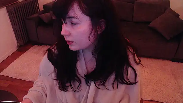 Lynylou online show from 14, 1, 2025