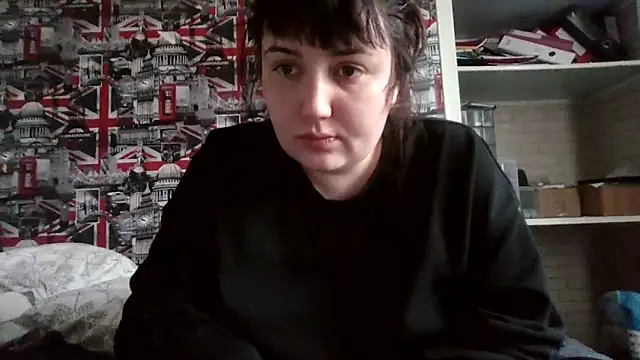 Snapshot of Lynylou chatting on 19, 10, 2025 Lynylou online show from 19, 10, 2025