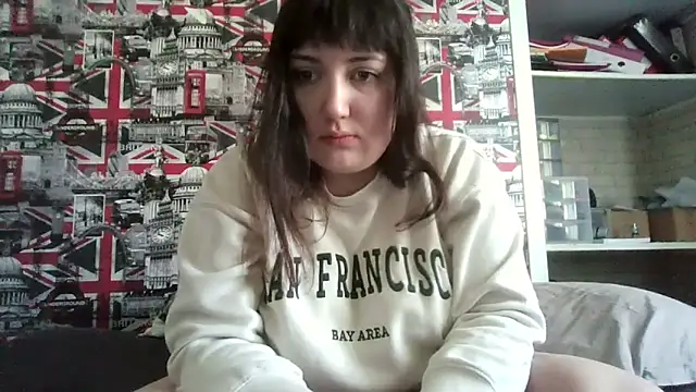 Snapshot of Lynylou chatting on 12, 10, 2025 Lynylou online show from 12, 10, 2025