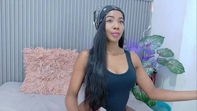 Snapshot of paula__cruzz chatting on 23, 4, 2026 paula cruzz online show from 23, 4, 2026