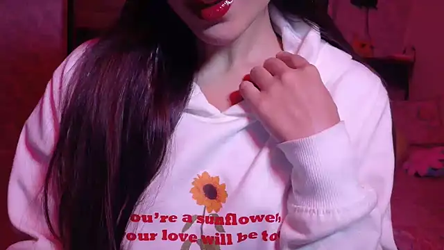 MidnightFlame online show from 3, 12, 2025