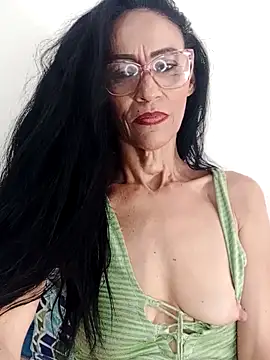 Snapshot of BarbaraMature chatting on 25, 4, 2026 BarbaraMature online show from 25, 4, 2026