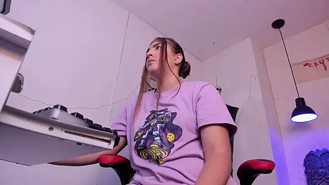 angel hardy dl online show from 24, 10, 2025