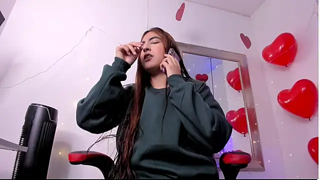 angel hardy dl online show from 22, 3, 2026