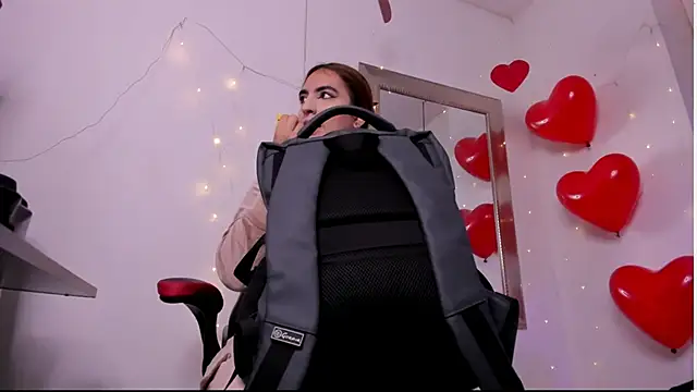 angel hardy dl online show from 3, 3, 2026