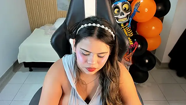 samy 19  online show from 4, 11, 2025