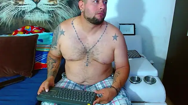 Snapshot of Michaell_Myerss_ chatting on 5, 11, 2025 Michaell Myerss online show from 5, 11, 2025