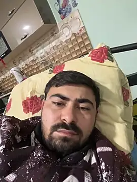 Snapshot of eminrehi chatting on 21, 9, 2025 eminrehi online show from 21, 9, 2025