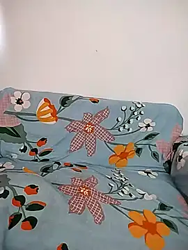 hottiess69 online show from 22, 4, 2026