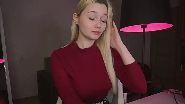 Lisa 003 online show from 19, 1, 2025