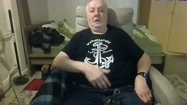 Sammy1660 online show from 10, 4, 2026