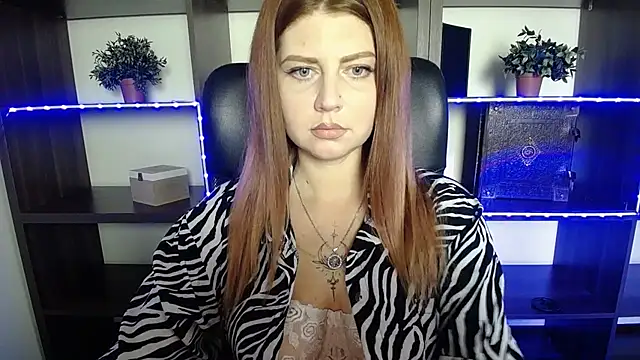 Snapshot of Lizzy_Love chatting on 12, 3, 2025 Lizzy Love online show from 12, 3, 2025