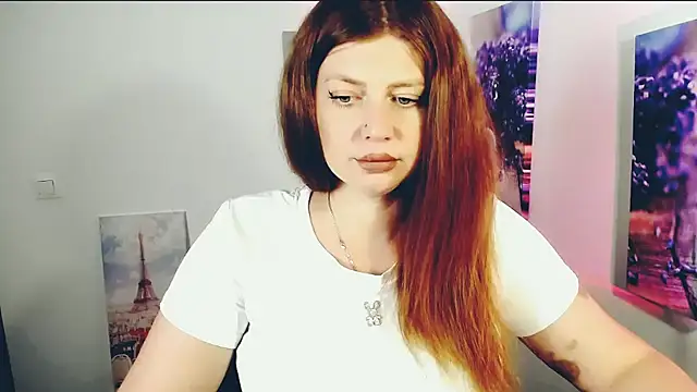Snapshot of Lizzy_Love chatting on 18, 7, 2026 Lizzy Love online show from 18, 7, 2026