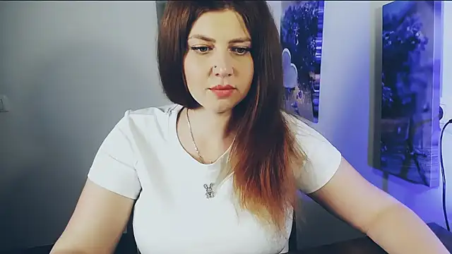 Snapshot of Lizzy_Love chatting on 3, 6, 2026 Lizzy Love online show from 3, 6, 2026