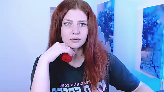 Snapshot of Lizzy_Love chatting on 21, 10, 2025 Lizzy Love online show from 21, 10, 2025