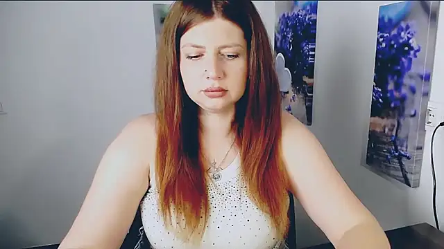 Snapshot of Lizzy_Love chatting on 19, 6, 2026 Lizzy Love online show from 19, 6, 2026
