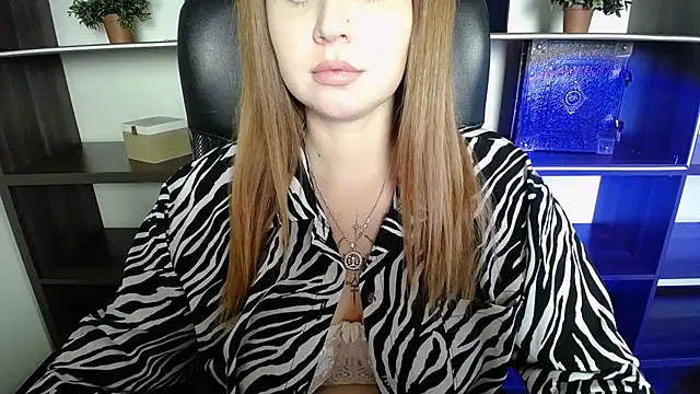 Snapshot of Lizzy_Love chatting on 13, 3, 2025 Lizzy Love online show from 13, 3, 2025