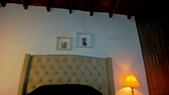 allisson m online show from 26, 3, 2026