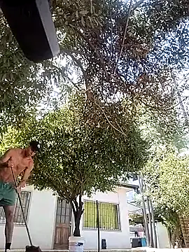 Snapshot of mikythompson chatting on 17, 2, 2025 mikythompson online show from 17, 2, 2025